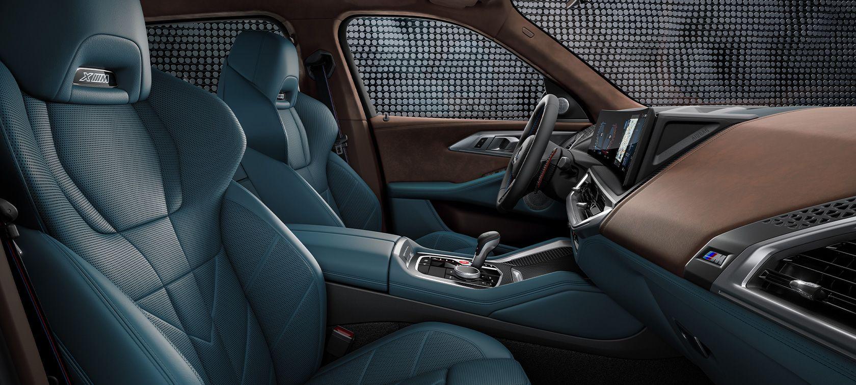 BMW XM SUV belső tér