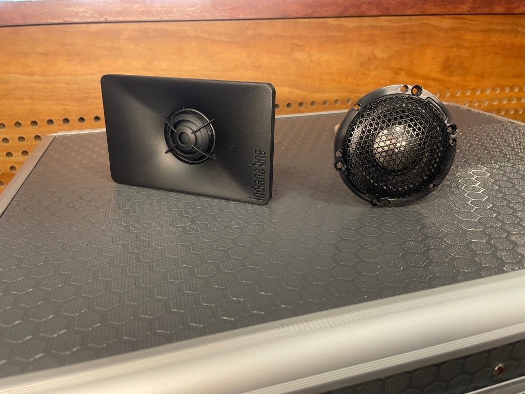 Bowers & Wilkins 606 S3 vs. Indiana Line Lira 3 teszt