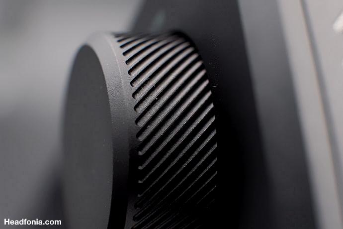 Rotel DX-3 fejhallgató erősítő pótméter közeli