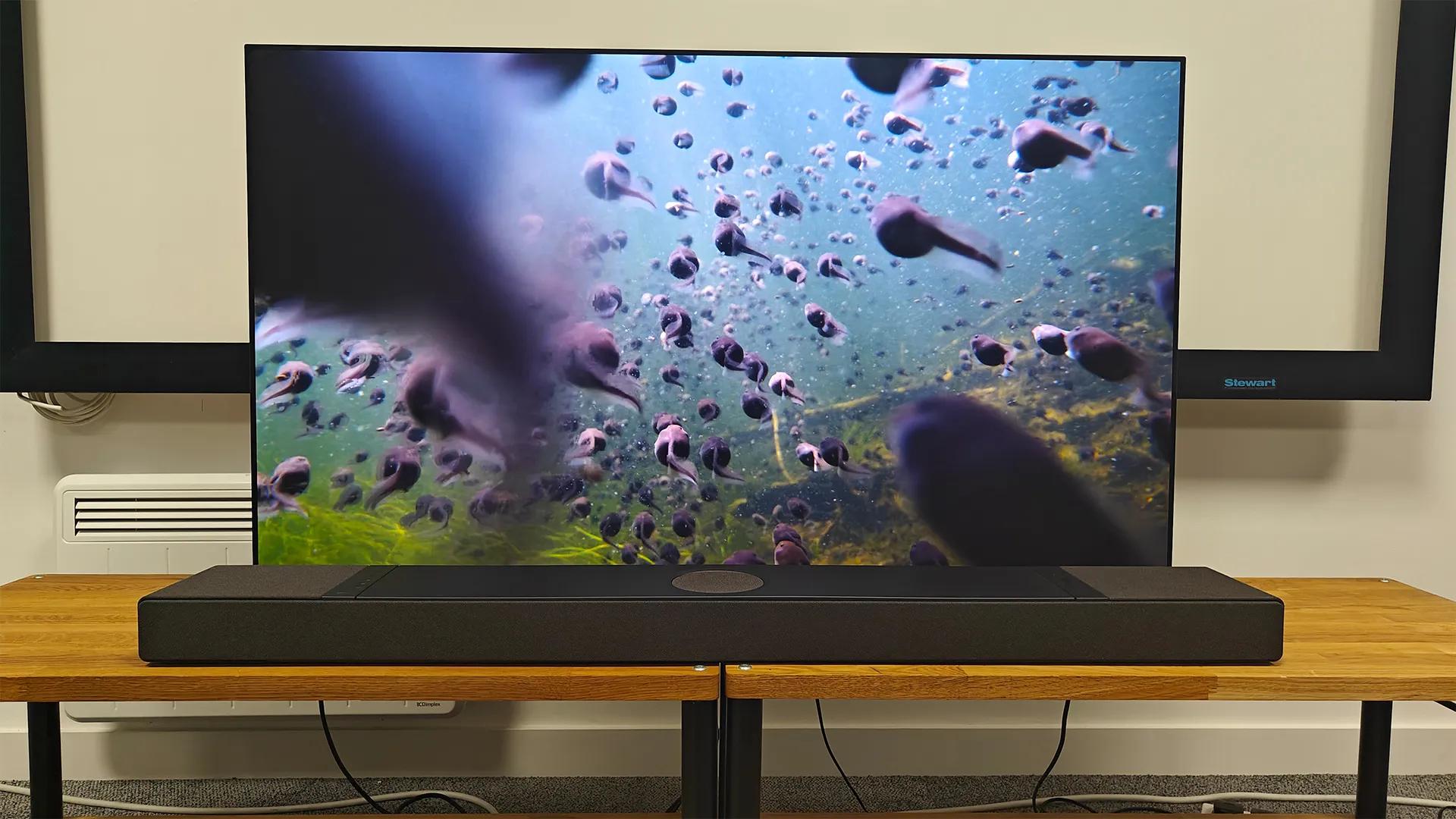 KEF XIO teszt a What Hi-Fi? magazinban