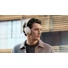Kép 4/19 - Bowers &amp; Wilkins Px7 S3 Canvas Whitee férfi modellen