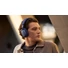 Kép 3/18 - Bowers &amp; Wilkins Px7 S3 Indigo Blue férfi modellen